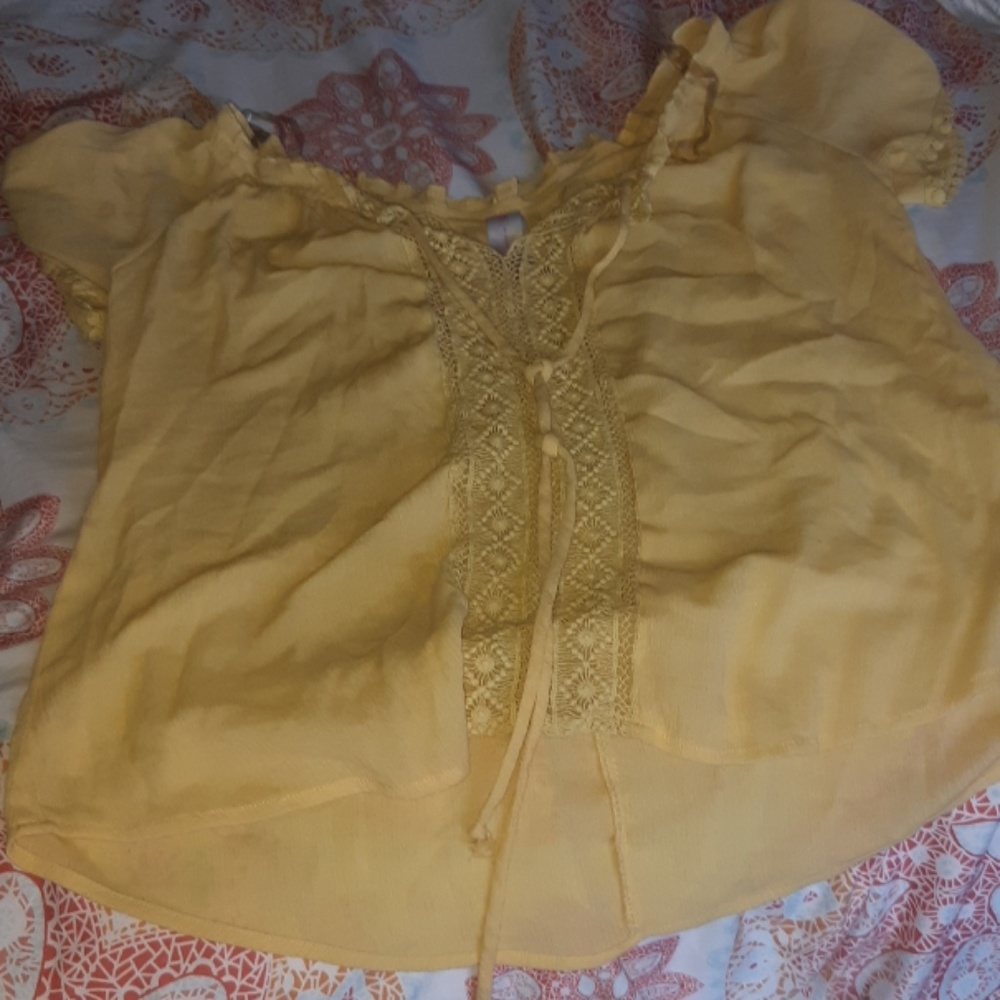 Yellow top